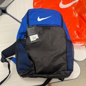 Nike Blue and Black Men's Backpack
nike elite 
big 
new with tags
